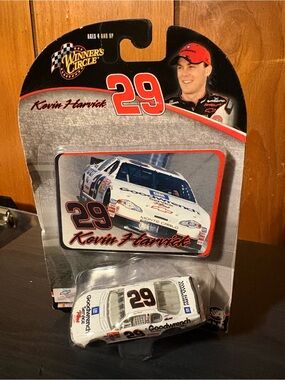 Winner's Circle 1:64 Kevin Harvick Goodwrench #29 2004 Chevy Monte Carlo RCR